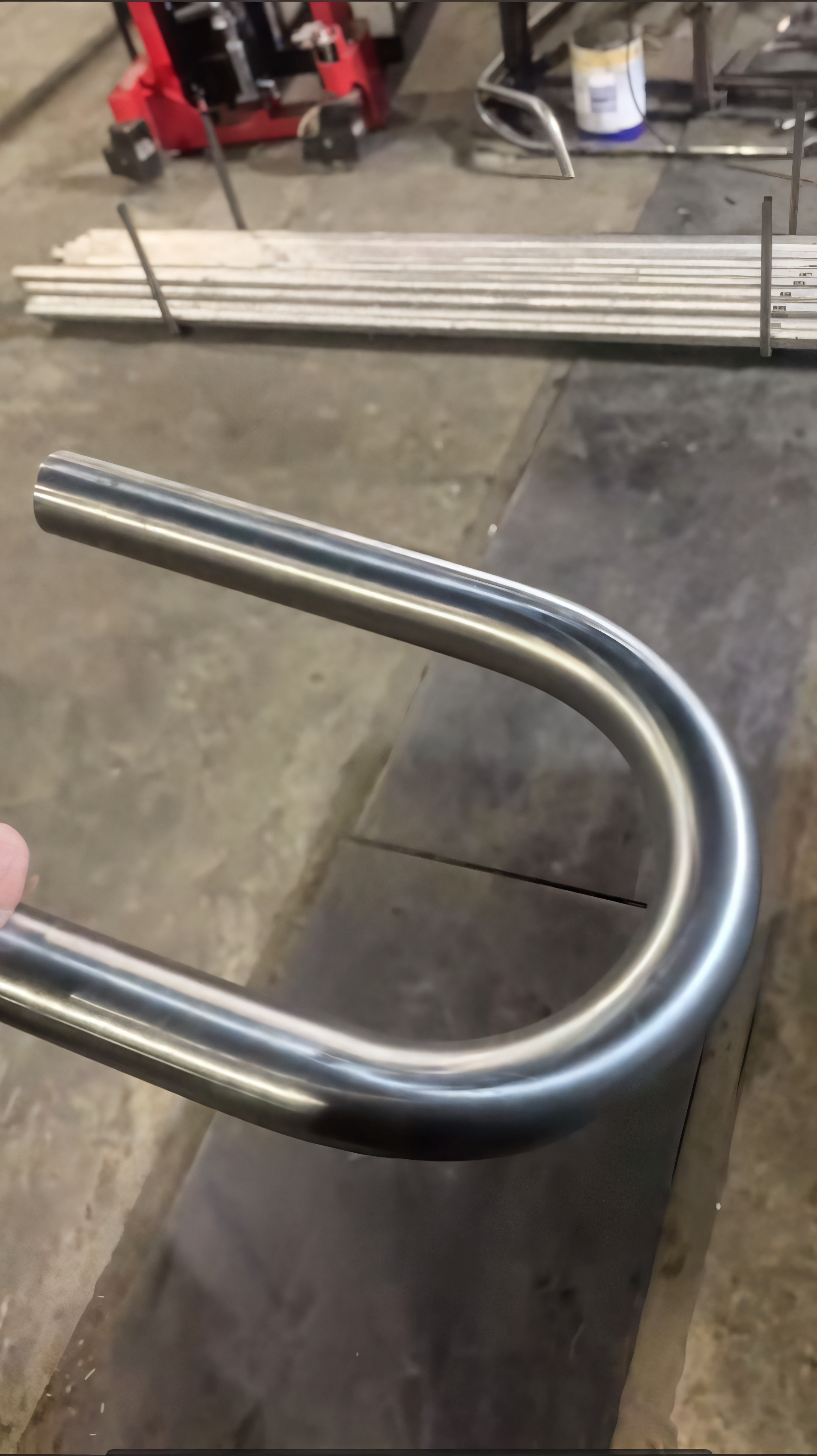 Гибка нержавеющей трубы 32х3